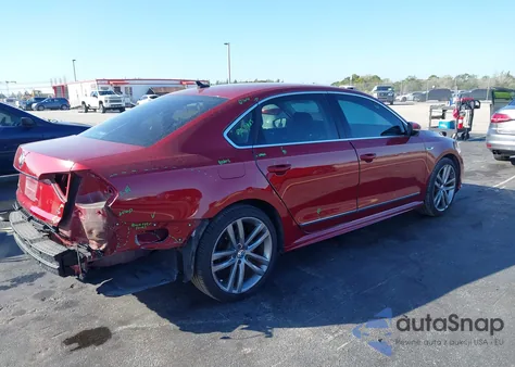 2017 Volkswagen Passat 1.8T R-Line из США, поврежденный, VIN 1VWDT7A32HC060721